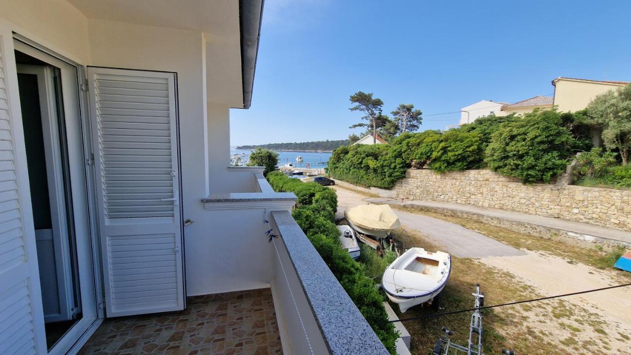 Appartamento Haus Anica Rab Town Esterno foto