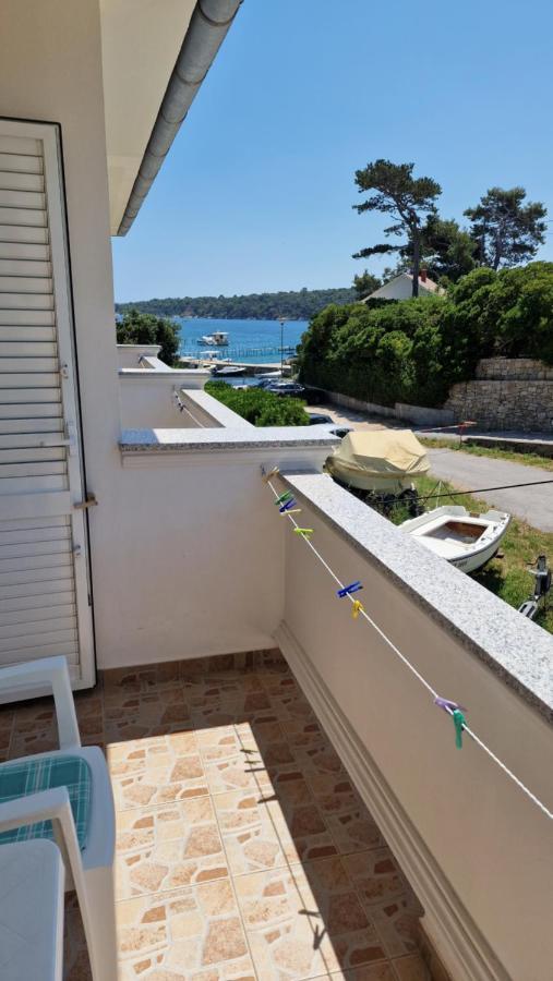 Appartamento Haus Anica Rab Town Esterno foto